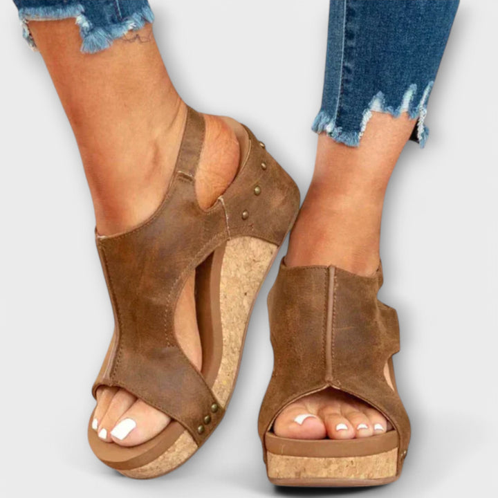 Kaia – Wedge Sandals