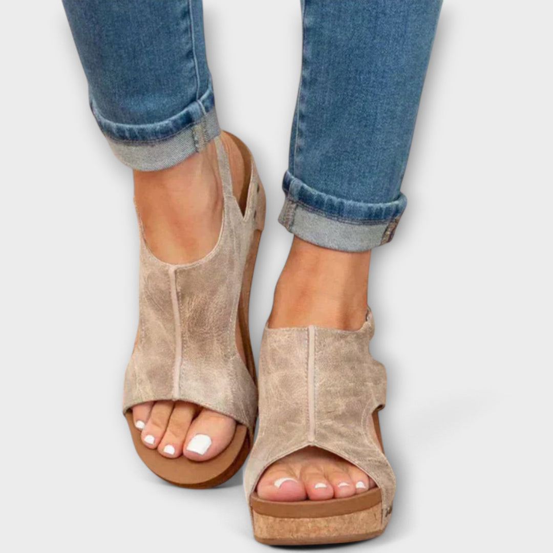 Kaia – Wedge Sandals