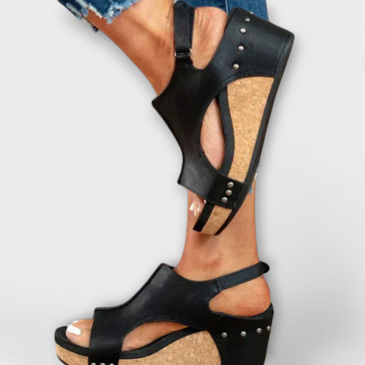 Kaia – Wedge Sandals