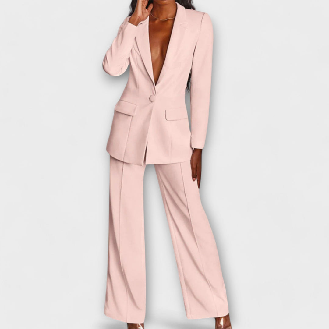 Luna – Tailored Women’s Suit